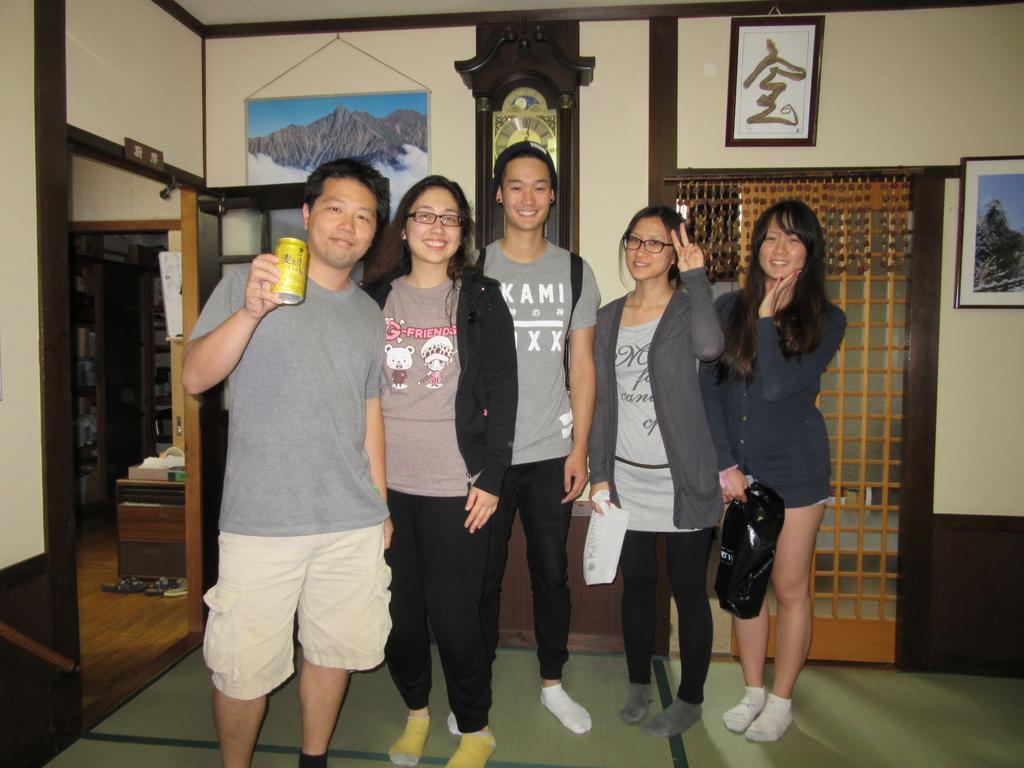 Tsuyukusa Takayama  Bagian luar foto
